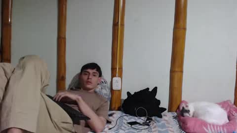 Mia  Sam online show from 19, 2, 2025