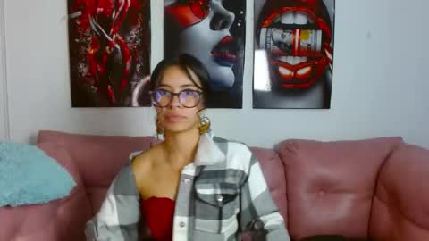 miahotcs online show from 8, 3, 2026