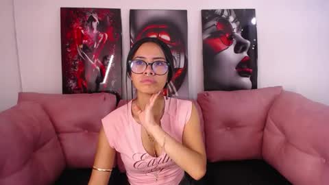 miahotcs online show from 3, 6, 2026
