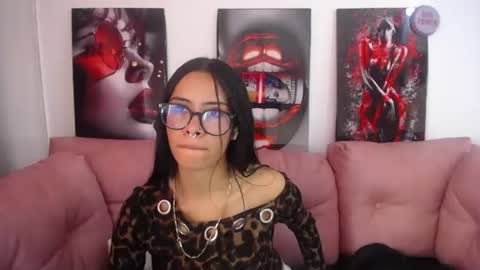 miahotcs online show from 11, 6, 2026