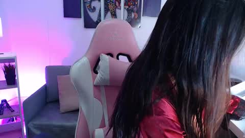 Mia Emily  online show from 26, 2, 2026