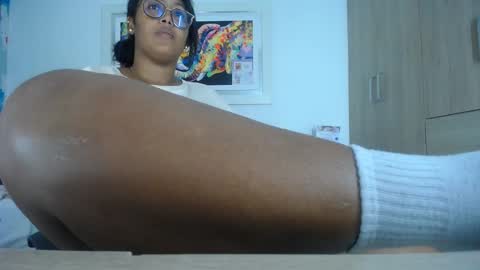 miajoseph_ online show from 13, 2, 2025
