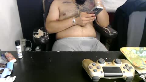 Snapshot of miaking chatting on 25, 9, 2025 Mark online show from 25, 9, 2025