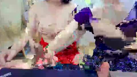 Mia online show from 9, 11, 2025