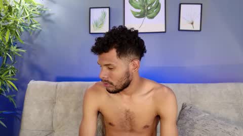 Mia online show from 30, 11, 2025