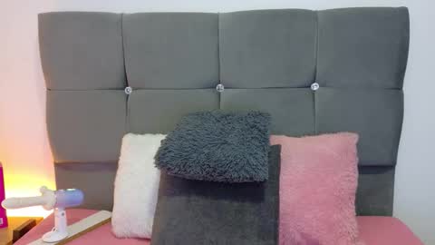 Snapshot of miamackleyn_ chatting on 17, 1, 2026 MIA online show from 17, 1, 2026