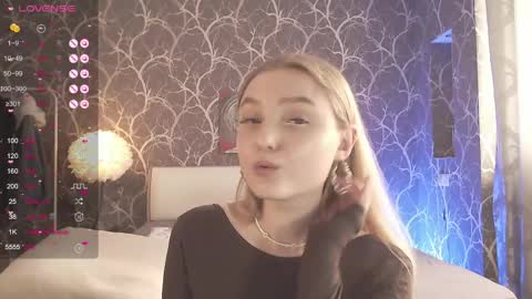 Mia online show from 31, 3, 2026