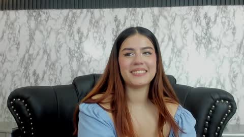 Snapshot of miamontoya chatting on 13, 1, 2025 Mia   -5 7001400 Follow  online show from 13, 1, 2025