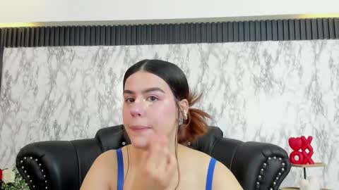 Snapshot of miamontoya chatting on 11, 2, 2025 Mia   -5 7001400 Follow  online show from 11, 2, 2025