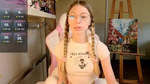 MiaMoon online show from 20, 5, 2026