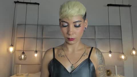 Snapshot of miamorgann chatting on 1, 2, 2025 Mia Morgann online show from 1, 2, 2025