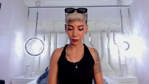 Snapshot of miamorgann chatting on 8, 3, 2025 Mia Morgann online show from 8, 3, 2025