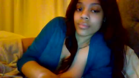 Snapshot of miamuffin8 chatting on 11, 3, 2026 MiaMuffn online show from 11, 3, 2026