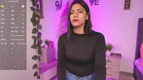Snapshot of miaoconell chatting on 17, 7, 2026 miaoconell online show from 17, 7, 2026