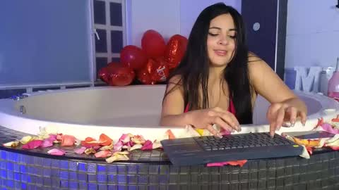 Snapshot of miasavagex18 chatting on 18, 2, 2025 MiaHancock online show from 18, 2, 2025