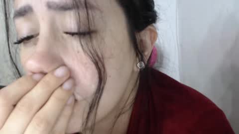 Snapshot of miaslim chatting on 18, 3, 2026 Alejandra Marin get alejandras whatsapp for life for 200 tkns online show from 18, 3, 2026