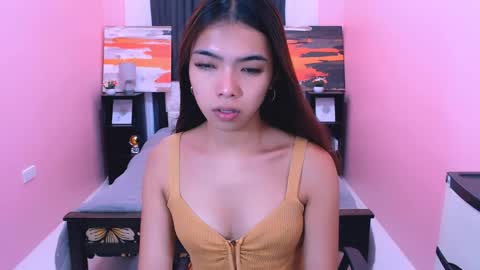 Snapshot of miasmith09 chatting on 11, 4, 2026 Pau and jence online show from 11, 4, 2026