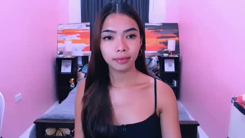 Snapshot of miasmith09 chatting on 1, 5, 2026 Pau and jence online show from 1, 5, 2026