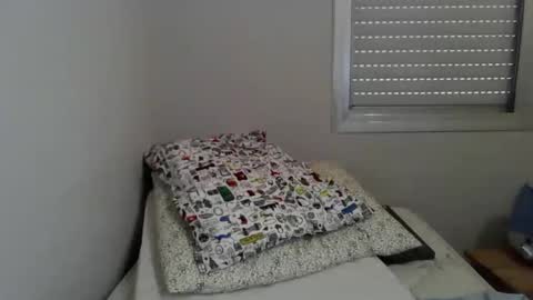 Snapshot of miasscd96 chatting on 22, 1, 2025 michelle online show from 22, 1, 2025