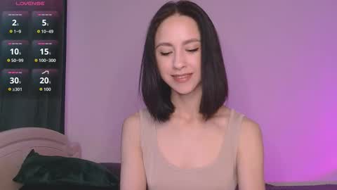 Snapshot of miasweetashoney chatting on 2, 10, 2025 Mia online show from 2, 10, 2025
