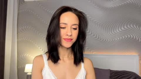 Snapshot of miasweetashoney chatting on 2, 4, 2026 Mia online show from 2, 4, 2026