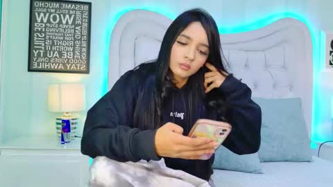 Snapshot of miasweetth chatting on 9, 10, 2025 Mia Sweetth online show from 9, 10, 2025