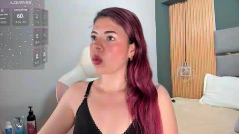 Snapshot of miatorres4 chatting on 17, 3, 2026 miatorres4 online show from 17, 3, 2026