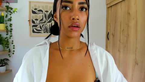 Snapshot of miavelvet_22 chatting on 3, 4, 2026 Mia Velvet online show from 3, 4, 2026