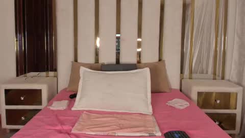 Snapshot of micaelahott_ chatting on 18, 1, 2025 micaelahott_ online show from 18, 1, 2025