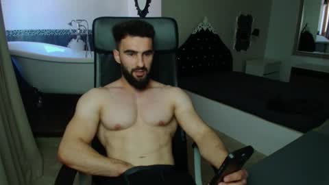 Snapshot of micahlane chatting on 18, 6, 2026 MicahLane online show from 18, 6, 2026