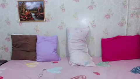 Snapshot of micasantos chatting on 19, 1, 2025 micasantos online show from 19, 1, 2025