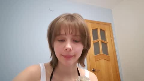 Luna online show from 13, 10, 2025