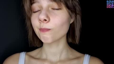 Luna online show from 5, 12, 2025