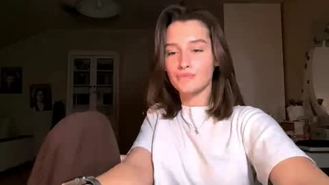 Emily online show from 25, 11, 2025