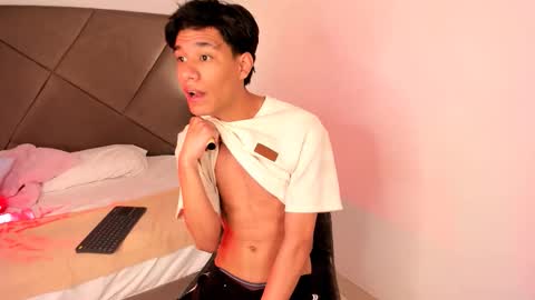 Snapshot of michael_vidal chatting on 29, 10, 2025 michael_vidal online show from 29, 10, 2025