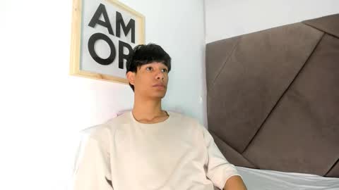 Snapshot of michael_vidal chatting on 8, 11, 2025 michael_vidal online show from 8, 11, 2025