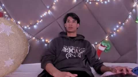 Snapshot of michael_vidal chatting on 14, 11, 2025 michael_vidal online show from 14, 11, 2025