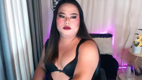 michaelagoddess online show from 5, 2, 2026