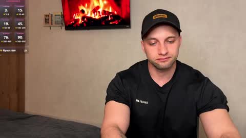 Snapshot of michaelbradley_for_u chatting on 14, 5, 2026 michaelbradley_for_u online show from 14, 5, 2026