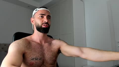 MichaelEvansx online show from 28, 3, 2026