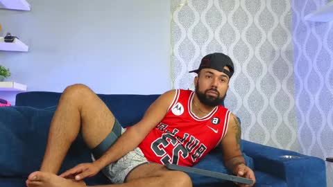 Michaell online show from 6, 1, 2025