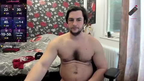 michaelragnar90 online show from 23, 2, 2025