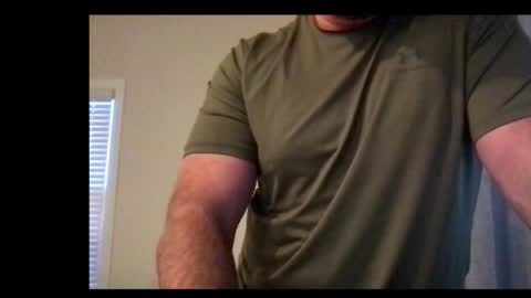 Snapshot of michaelt483 chatting on 14, 12, 2025 michaelt483 online show from 14, 12, 2025