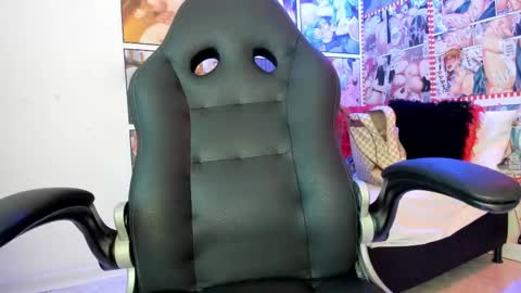 Snapshot of michel_lopez18 chatting on 5, 3, 2025 michel_lopez18 online show from 5, 3, 2025