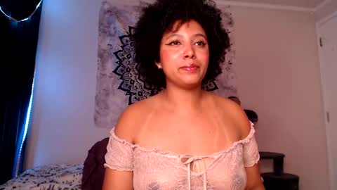 Snapshot of michell_bling chatting on 13, 1, 2025 Michi online show from 13, 1, 2025