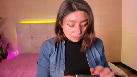 Snapshot of michonne_09 chatting on 19, 3, 2026 michonne_09 online show from 19, 3, 2026