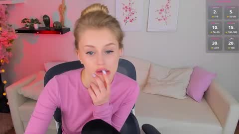 Snapshot of mickey_milk chatting on 3, 4, 2026 Micky online show from 3, 4, 2026