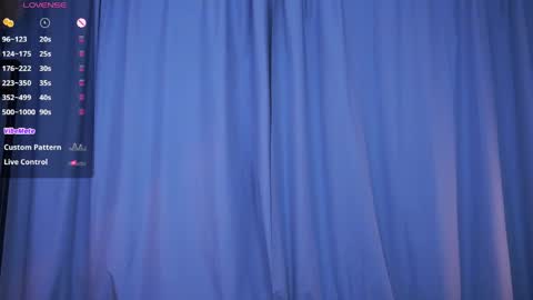 Snapshot of mickeydior chatting on 25, 3, 2026 mickeydior online show from 25, 3, 2026