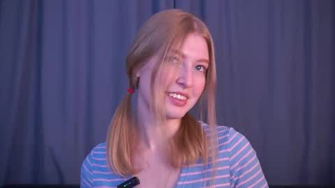 Snapshot of mickeydior chatting on 29, 3, 2026 mickeydior online show from 29, 3, 2026