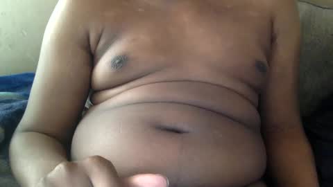 Snapshot of mickkzzx chatting on 27, 2, 2025 mickkzzx online show from 27, 2, 2025